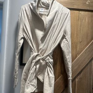 NORTH FACE WOMEN'S OPEN FRONT WRAP/TIE SWEATER SIZE M